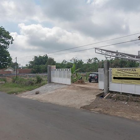 Reddoorz Syariah Near Wisata Situ Gunung Sukabumi Hotel Kadudampit Exterior foto