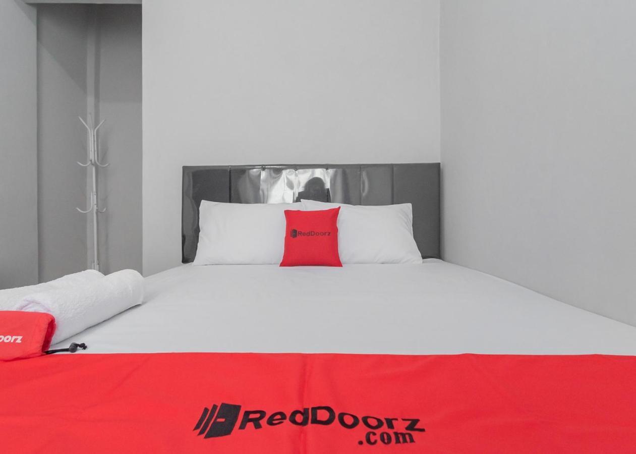 Reddoorz Syariah Near Wisata Situ Gunung Sukabumi Hotel Kadudampit Exterior foto